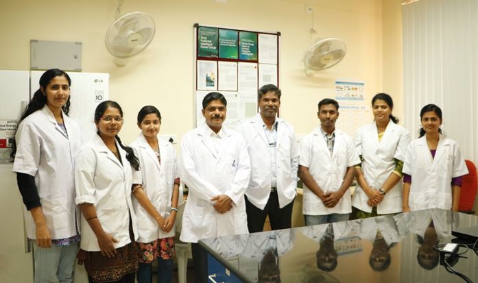 Dr. V. Sejian (fourth from left) with his research team. (Pic courtesy: ISW) 