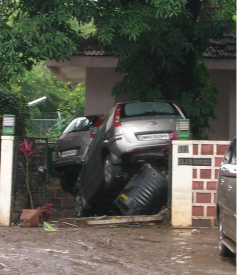 Impacts of floods in Ramnagar Colony Source; Rajendra Teredesai, Ramnagar