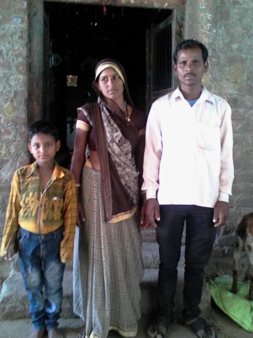Basubai and husband with their son Ajay. (Pic courtesy: PSI)