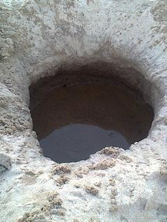 Water hole with sweet drinking water at Dhanushkodi