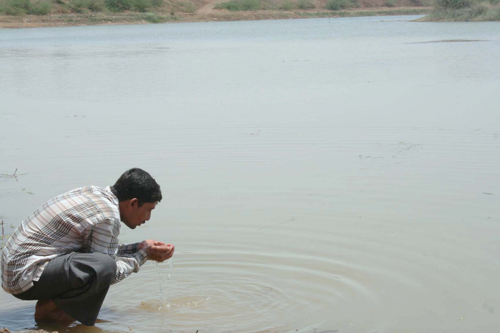 The Paani Samiti of the Sanva Panchayat ensures that the pond is well maintained and the water is reserved for drinking.