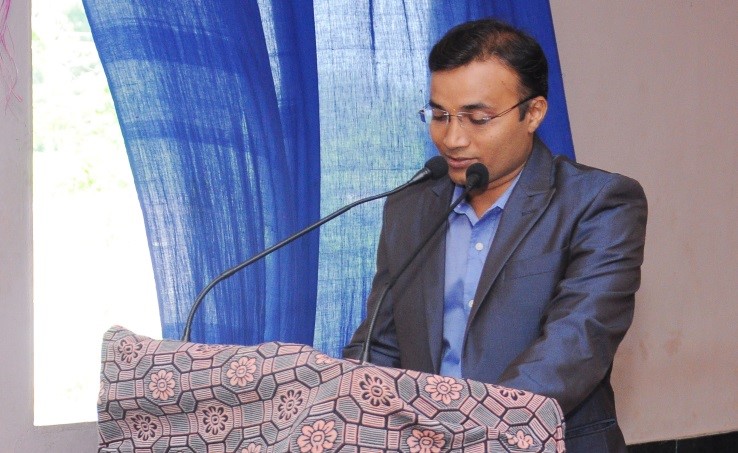 Dr T.G.Vinay IAS, district collector, Dindigul, speaks at the occasion.