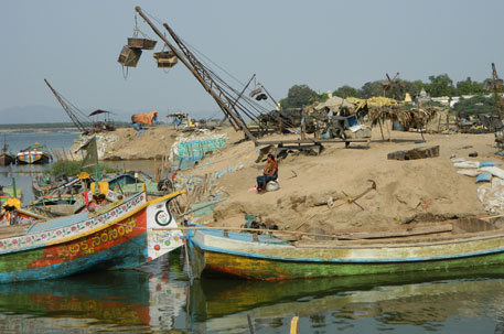 Sand mining in Andhra Pradesh Source: Down to Earth