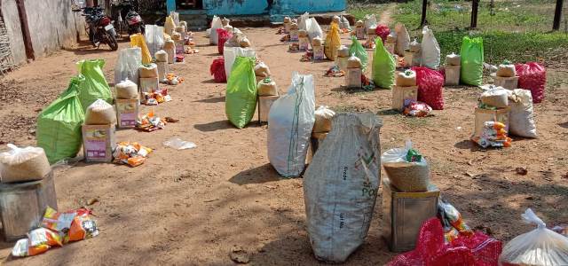Ration supplies for farm women at Gadhchiroli (Image Source: Seema Kulkarni)