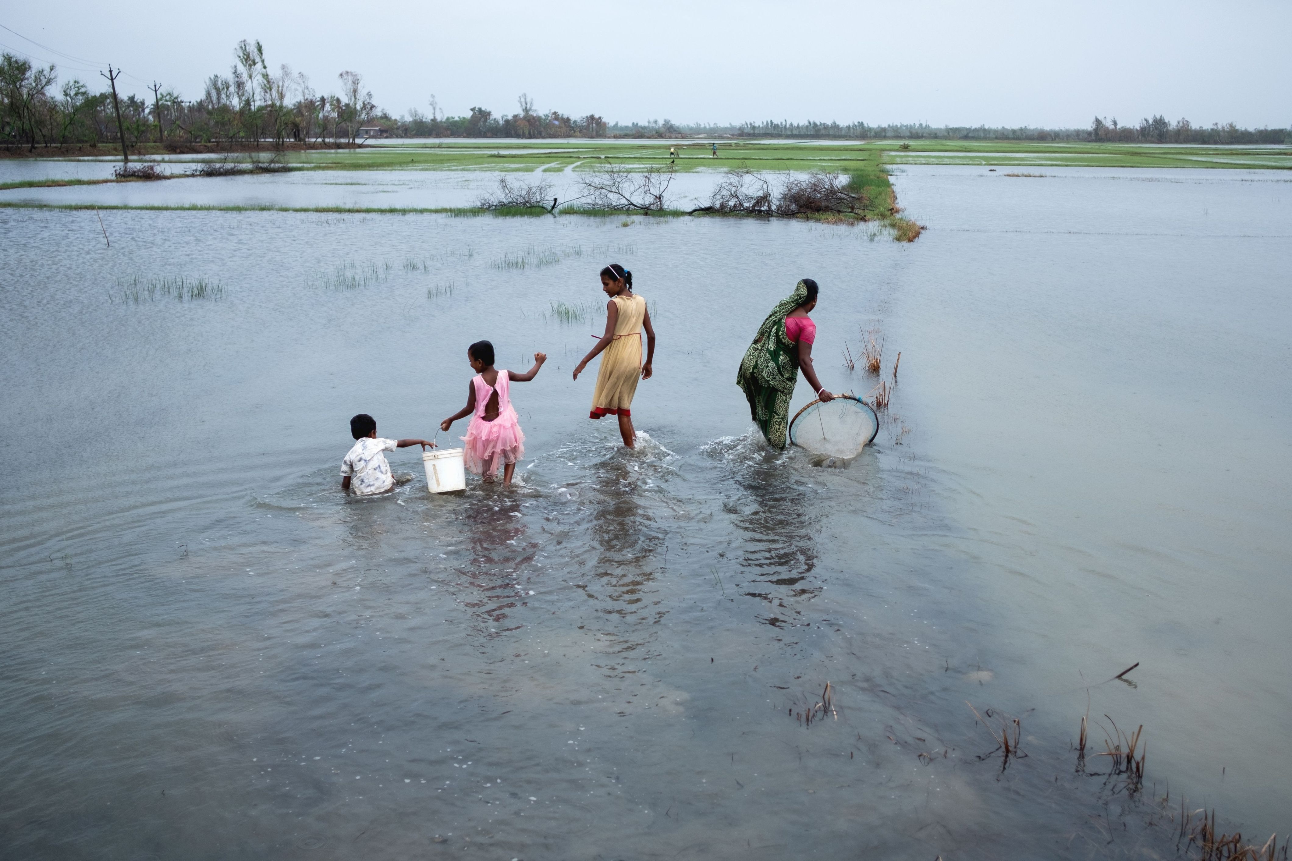 UN’s recognition of the right to clean and safe drinking water and sanitation as a human right recently marked a decade. Clean water and sanitation is one of the seventeen Sustainable Development Goals. However, this very right of the people living in the Sundarbans is under a massive threat. The Amphan cyclone has deprived these people of their basic human right to clean drinking water and sanitation. (Image: WaterAid/Subhrajit Sen)