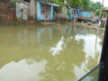 Pahleja Ghat on the Hajipur-Sonepur road submerged in water.