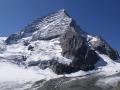 Kolahoi glacier in Kashmir (Image Source: Irfanaru via Wikimedia Commons)