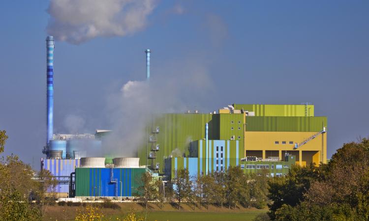 EIA suggests lower GHG emission of waste-to-energy plants over landfill (Image: Norbert Nagel,Wikimedia Commons)