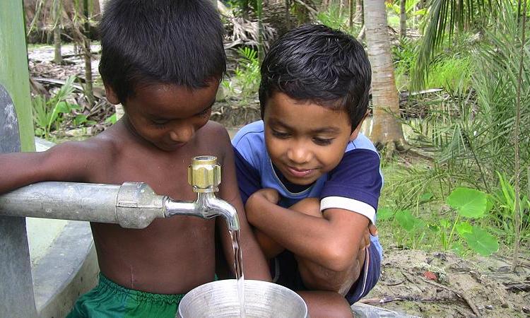 Rural water security (Image: Shawn, Save the Children USA; CC BY-NC-SA 2.0)