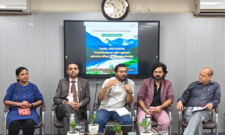 जलवायु परिवर्तन के प्रतिकूल प्रभावों के विरुद्ध संवैधानिक अधिकार मुद्दे पर चर्चा का आयोजन