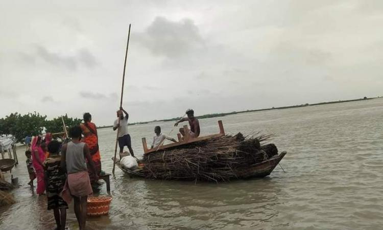 बाढ़ प्रभावित इलाकों की दयनीय स्थिति