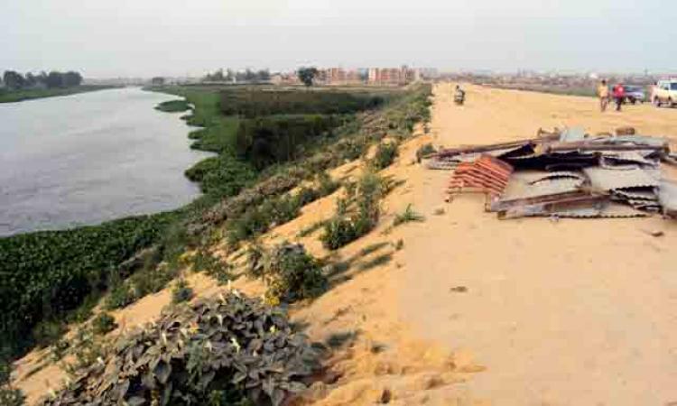 hindon river in crisis