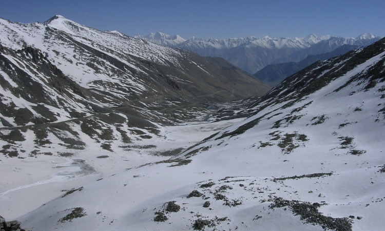 हिमालय क्षेत्र में बरसात में वृद्धि, हिमपात में गिरावट  