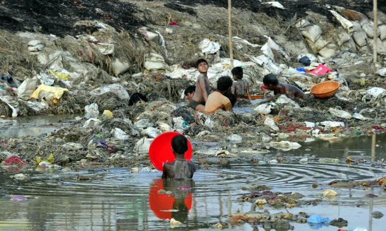 अब शुद्ध पानी के अधिकार की जरूरत है।