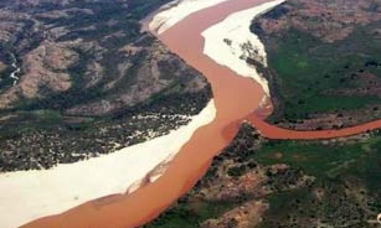manambolo river