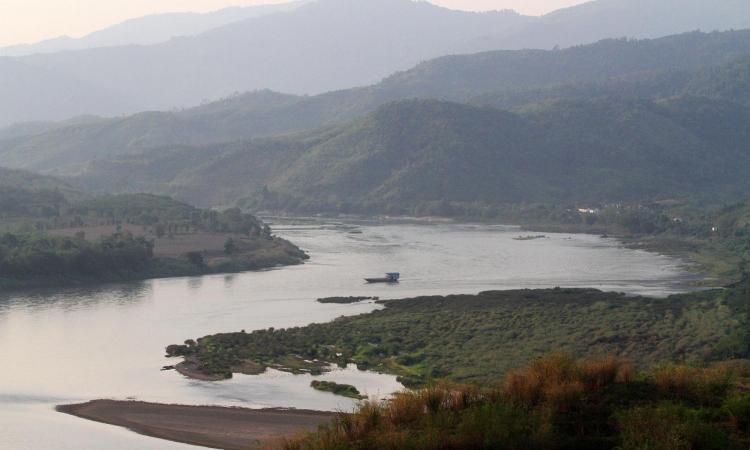 चीन ने रोका मेकांग नदी का पानी, चार देशों में पड़ा सूखा 
