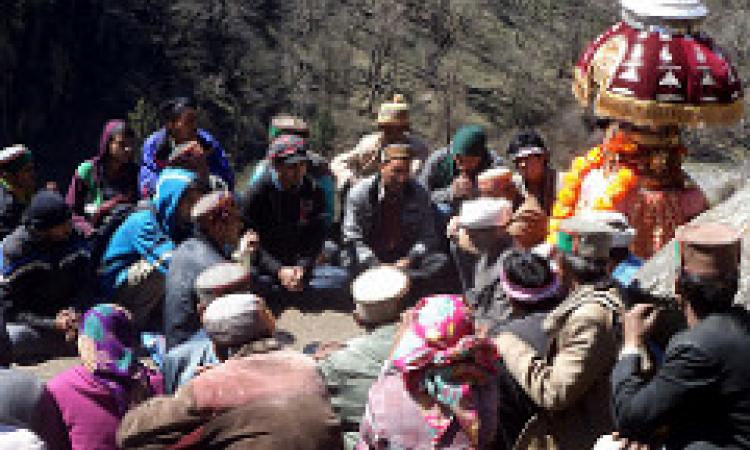 people in himalaya