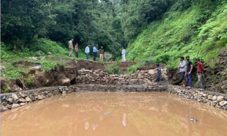 वन विभाग बना भगीरथ, सूख रही हेवल नदी में लौट रहा पानी