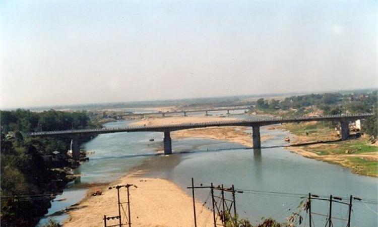 दैनिक वर्षा के आंकड़ों द्वारा तवी नदी बेसिन के लिए अलग-अलग प्रत्यागमन अवधियों के लिए तीव्रता-अवधि-आवृत्ति (आईडीएफ) वक्र का विकास