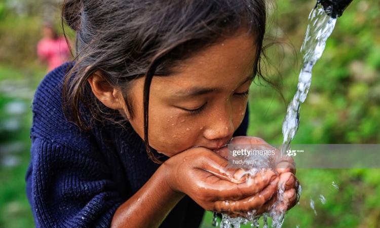 हिमालय पर प्राकृतिक जलस्रोतों को पुनर्जीवित करना जरूरी