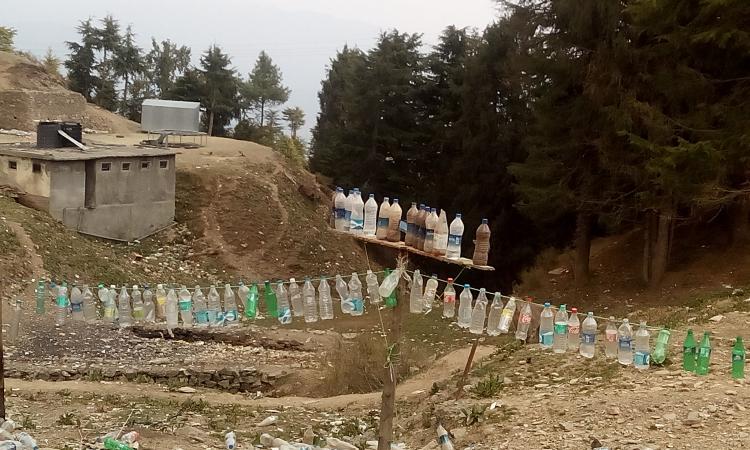 Plastic menace in Kufri, Himachal Pradesh (Image source: IWP Flickr photos)