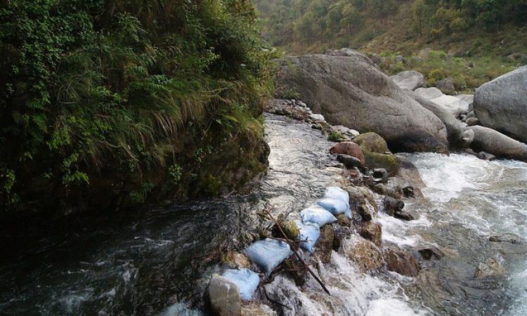A glacier-fed stream in Himachal Pradesh. (Source: IWP Flickr photos)