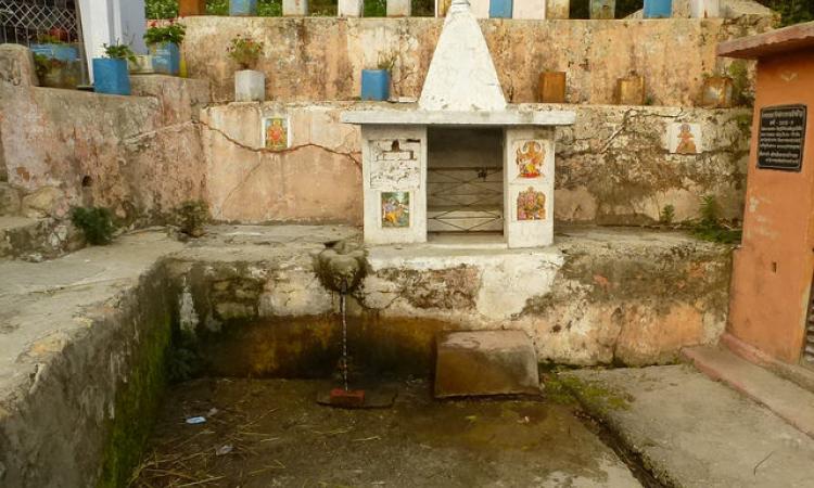 A spring next to a temple in Uttarakhand is the source of the Ramganga river