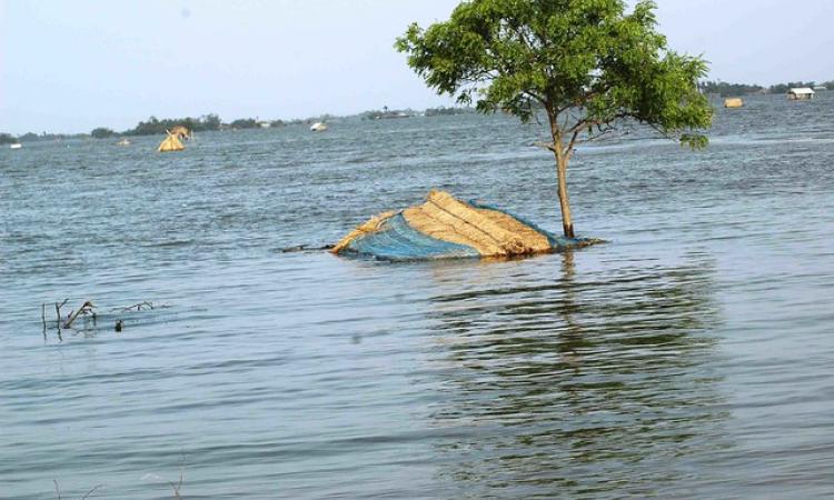 Villages under water which gushed in as Cyclone Aila struck south 24 Parganas. Image credit: Anil Gulati from IWP Flickr. Image used for representational purposes only.