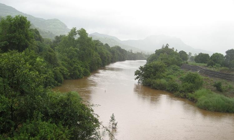 View of the river Mula in Pune, Maharashtra