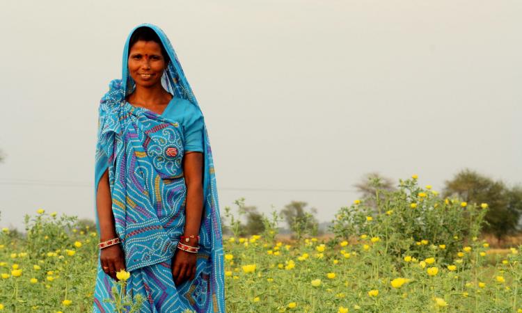 A first time Sarpanch of Lahora Gram Panchayat in Rajasthan’s Tonk District, stands committed, guiding the community with her political acumen. (Image: UN Women;CC BY-NC-ND 2.0)