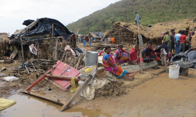 The trail of destruction after cyclone Phailin in Odisha on October 15, 2013 (Image: EU/ECHO, Samuel Marie Fanon; Flickr Commons, CC BY-ND 2.0)