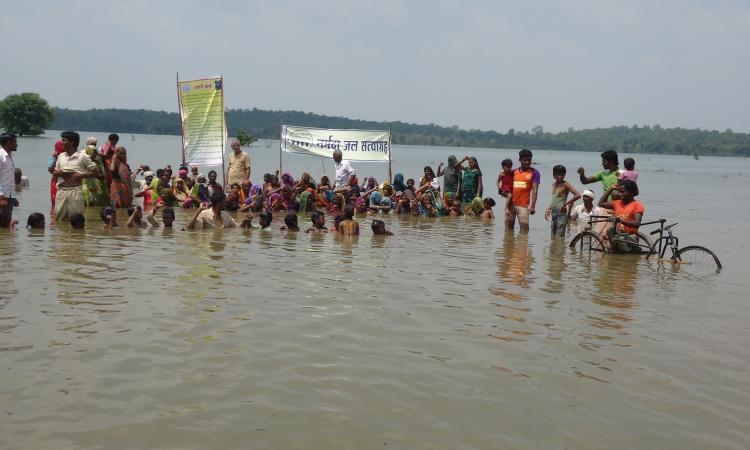 Jalsatyagrahis