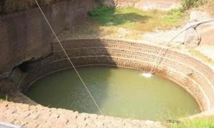 A well in Odoor farms, Mangalore