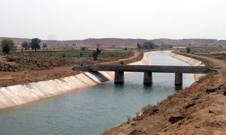 Sardar Sarovar canal (Picture courtesy: Wikimedia commons)