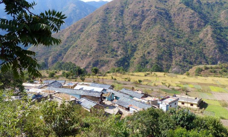 Village in Uttarakhand (Image: Paul Hamilton; Flickr Commons, CC BY-SA 2.0)