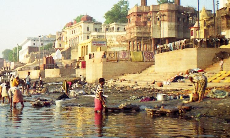 Varanasi 'ghats' on the bank of Ganga river (Source: Wikipedia)