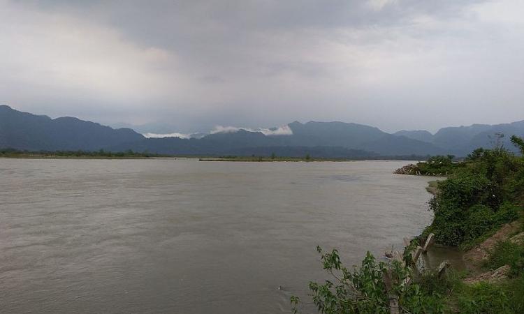 Subansiri river in Arunachal Pradesh (Source: Kakul Baruah via Wikimedia Commons)
